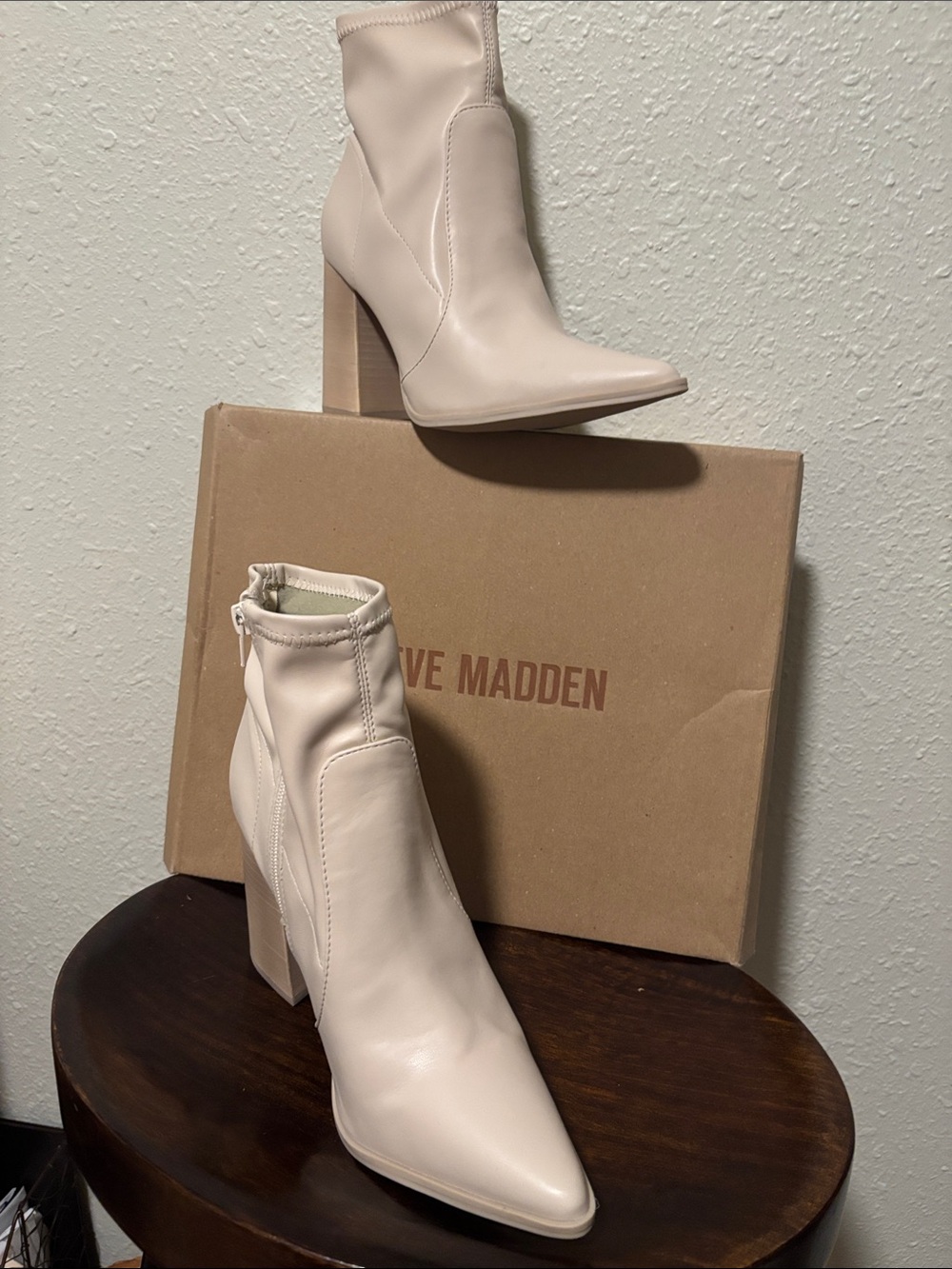 Steve Madden Cream Pointed Block Heel Ankle Boots